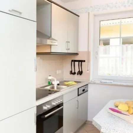 Apartment In Roebel Mit Garten Marienfelde