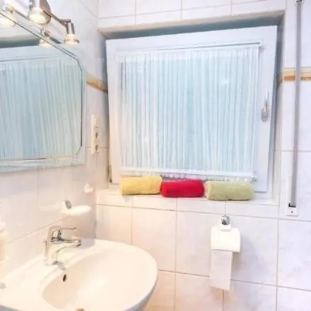 Apartment In Roebel Mit Garten Marienfelde
